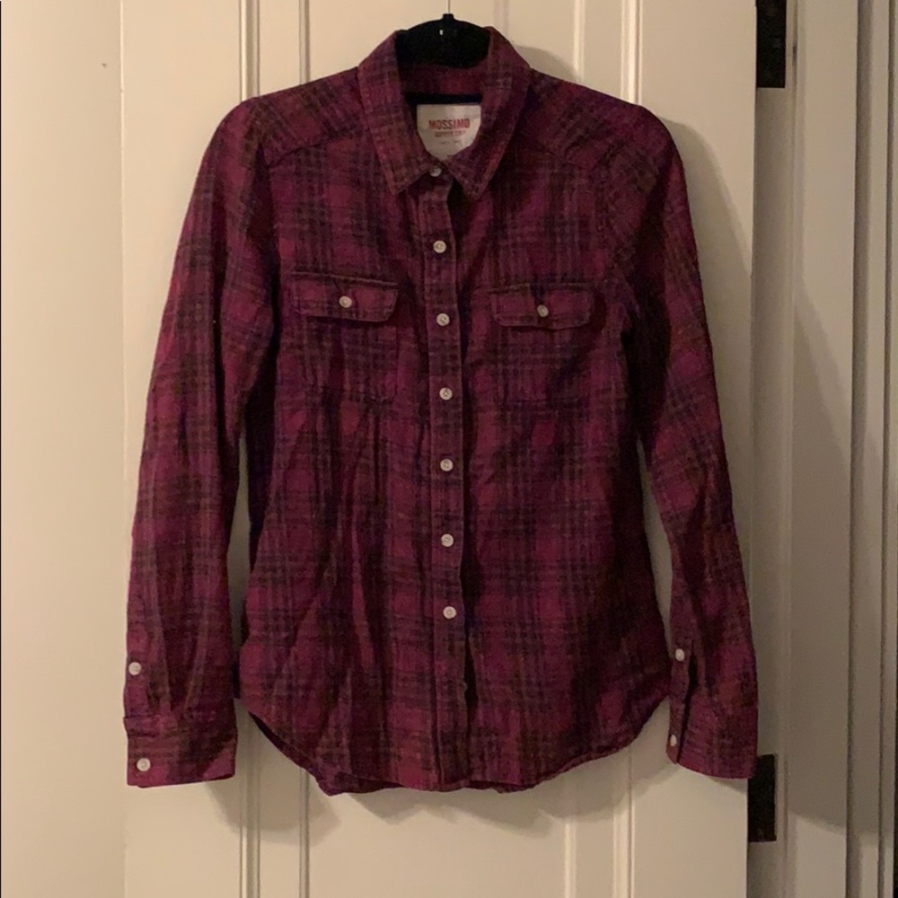 Lightweight purple plaid collared shirt